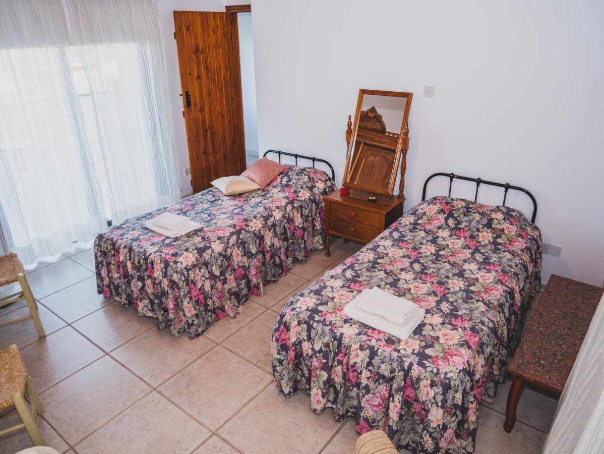 Вилла Revecca House Agios Mamas Экстерьер фото